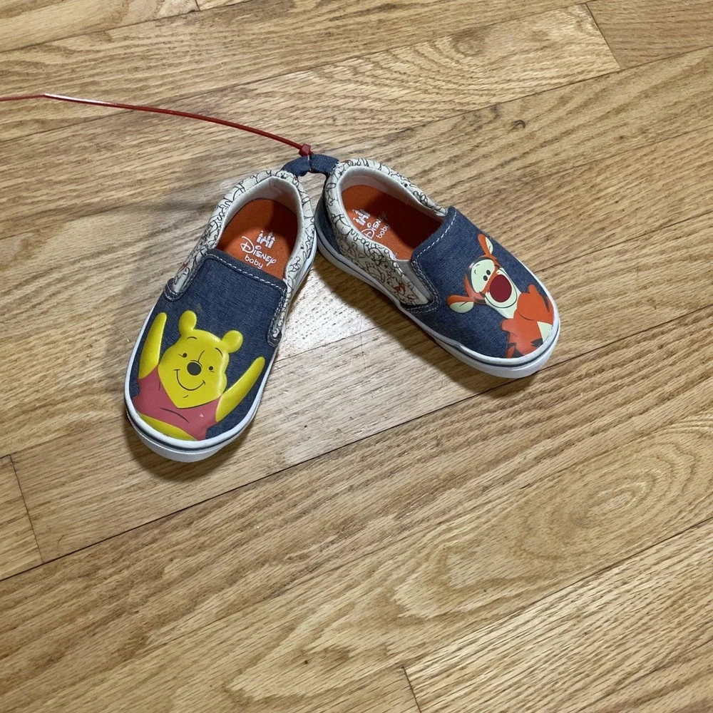 Disney Baby Winnie The Pooh And Tigger Slip On Shoes Toddler Size 6